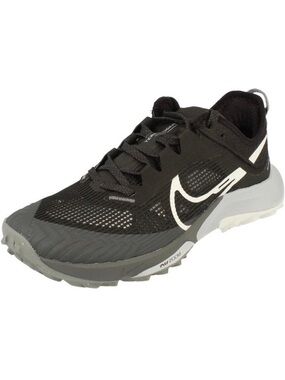 Nike  Black and Gray Running Shoe - Lightweight Support